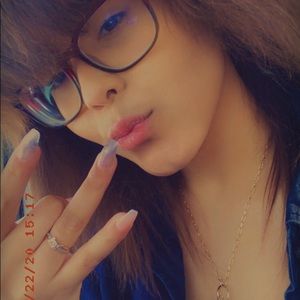 Meet your Posher, Lexy